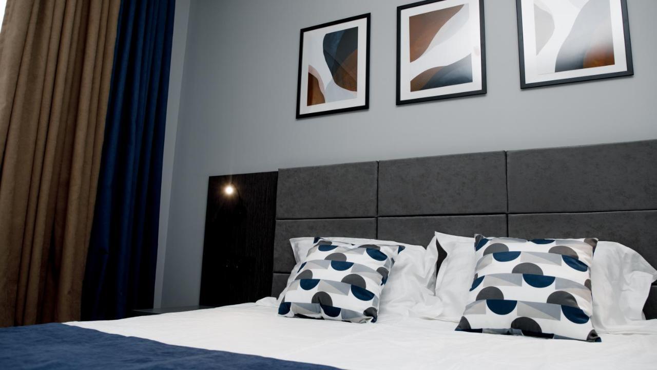 Zodiac Hotel อะเตรา ภายนอก รูปภาพ