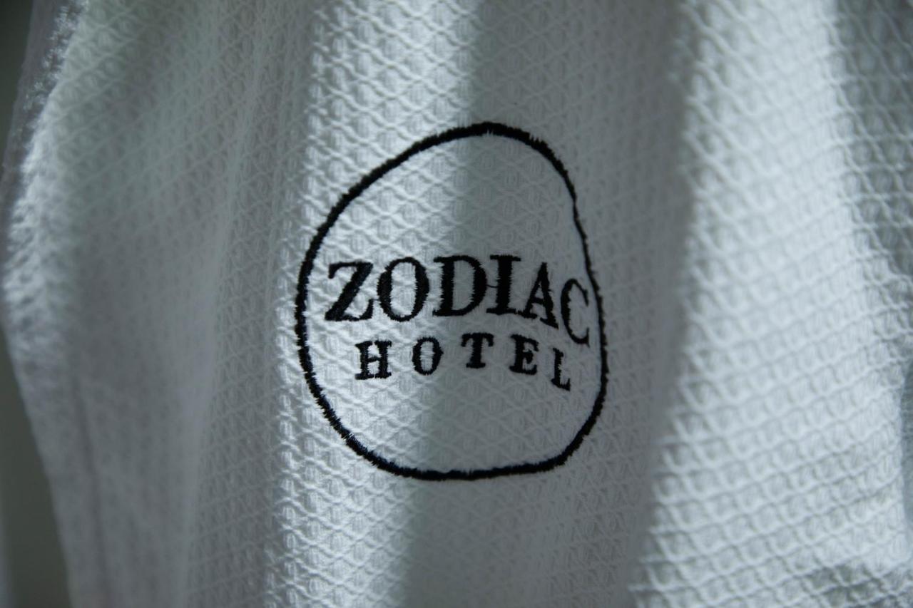 Zodiac Hotel อะเตรา ภายนอก รูปภาพ